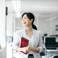 テレビ局員