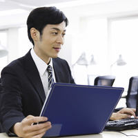 裁判所事務官